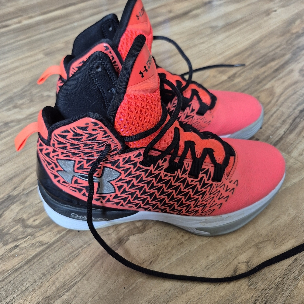 Under Armour Drive Womens Size 7 Sneakers